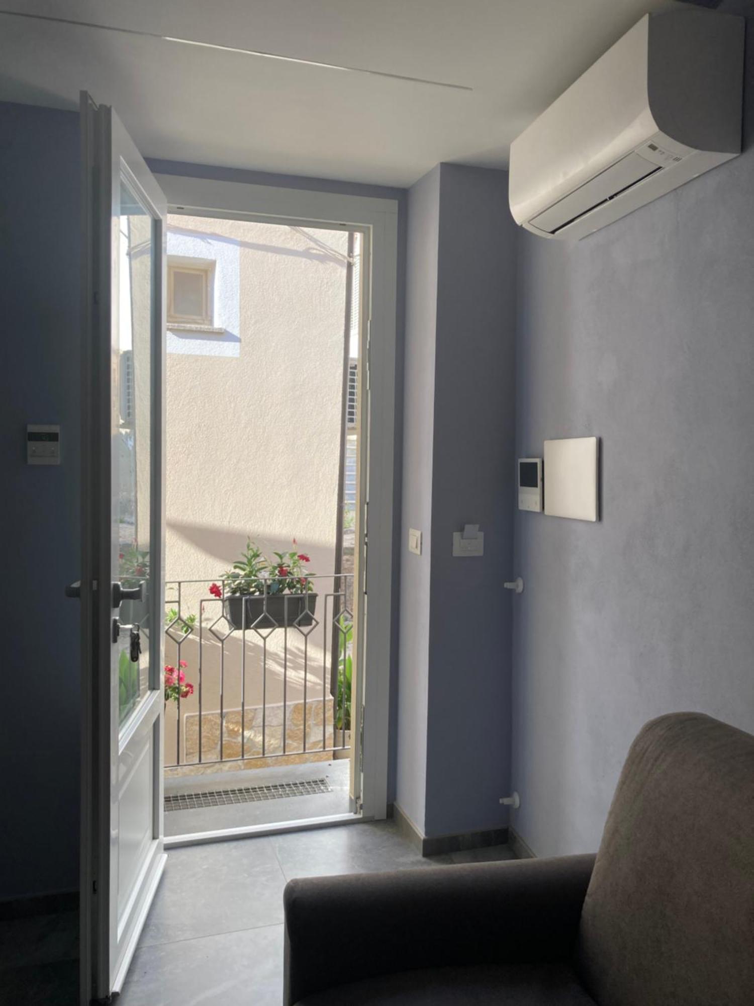 Residenza Ferdinando - 40M Dal Mare Apartment Pizzo  Bagian luar foto