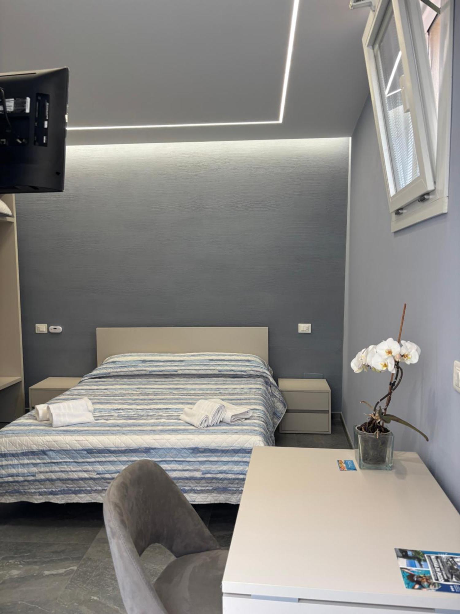 Residenza Ferdinando - 40M Dal Mare Apartment Pizzo  Bagian luar foto